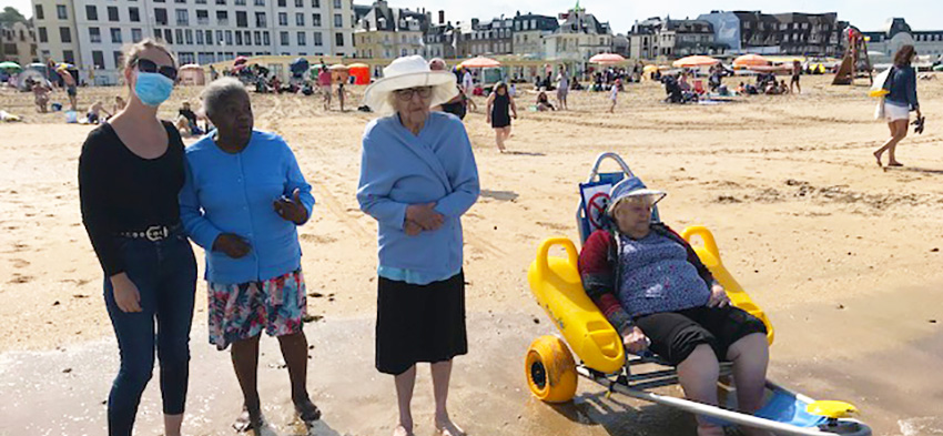 Séjour à la mer à la résidence prise en charge personnes âgées à Corbeil Essonne evry courcouronnes saint germain, Essonne, Ile de France