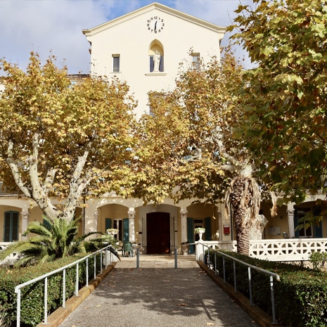 Maison de retraite médicalisée pour personnes âgées à Toulon, dans le Var 83.